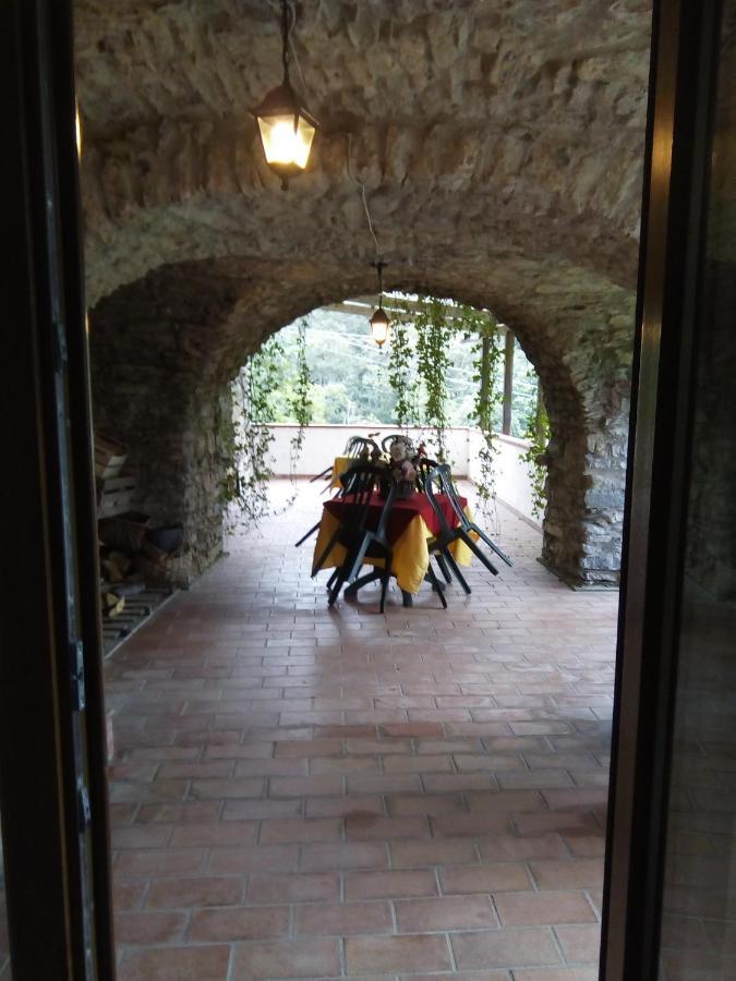 Agriturismo Locanda Del Papa La Spezia Buitenkant foto