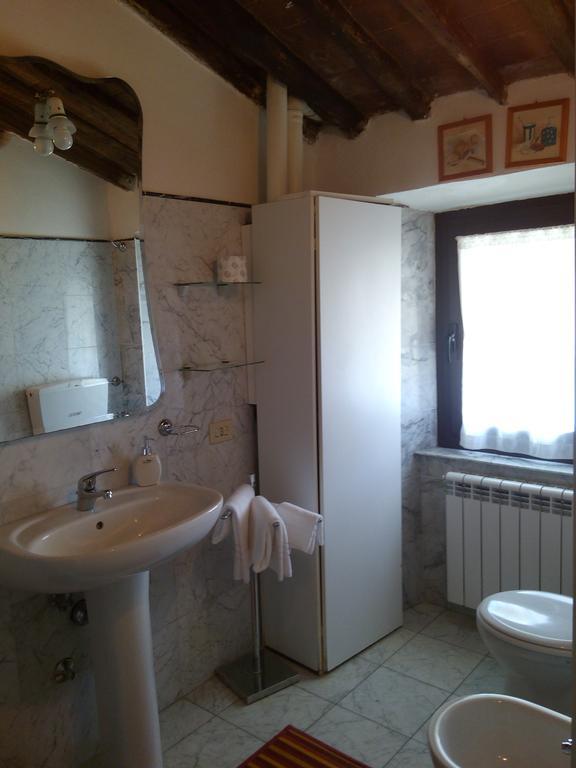 Agriturismo Locanda Del Papa La Spezia Buitenkant foto