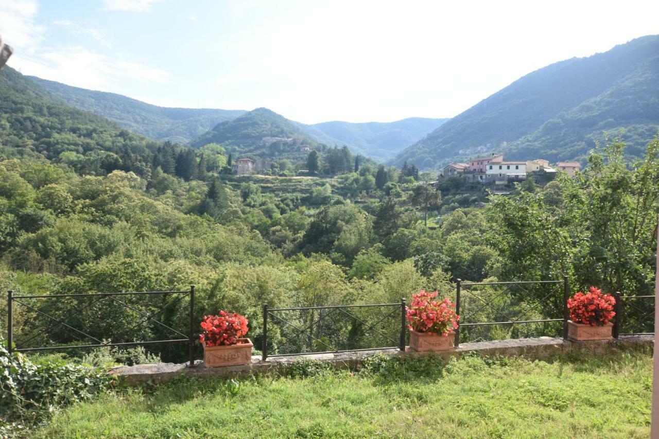 Agriturismo Locanda Del Papa La Spezia Buitenkant foto