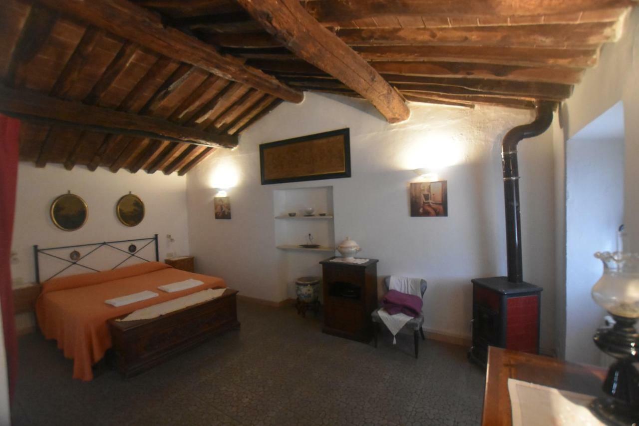 Agriturismo Locanda Del Papa La Spezia Buitenkant foto